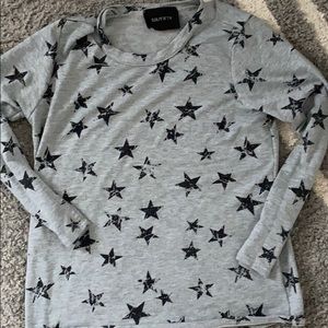 Long sleeve t-shirt